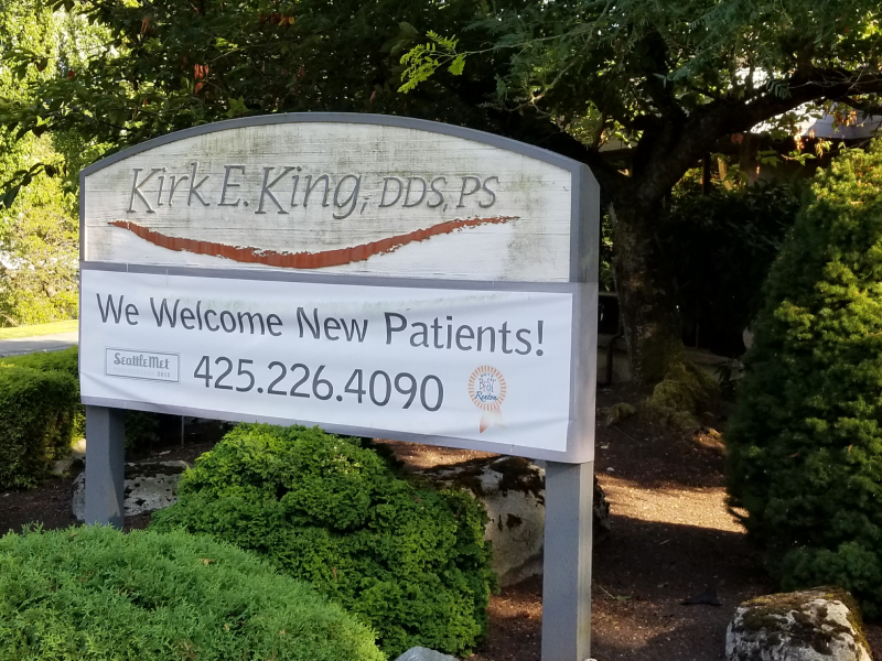 Dentist in Renton